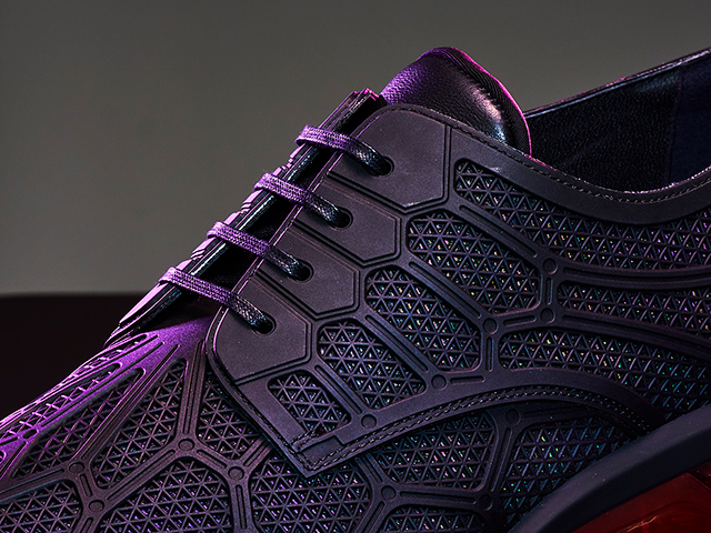 攻殻機動隊 SAC_2045」×「アシックスランウォーク」コラボシューズ